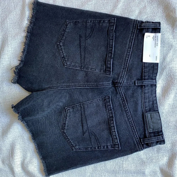 NTW American Eagle Highest Rise 90s Boyfriend Jean Shorts Washed Black Size 0 25 - Picture 2 of 6